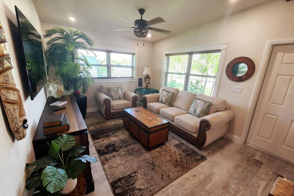Bali Bungalow - Downtown Cocoa Beach Eksteriør bilde